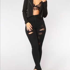 Black high waisted skinny jeans